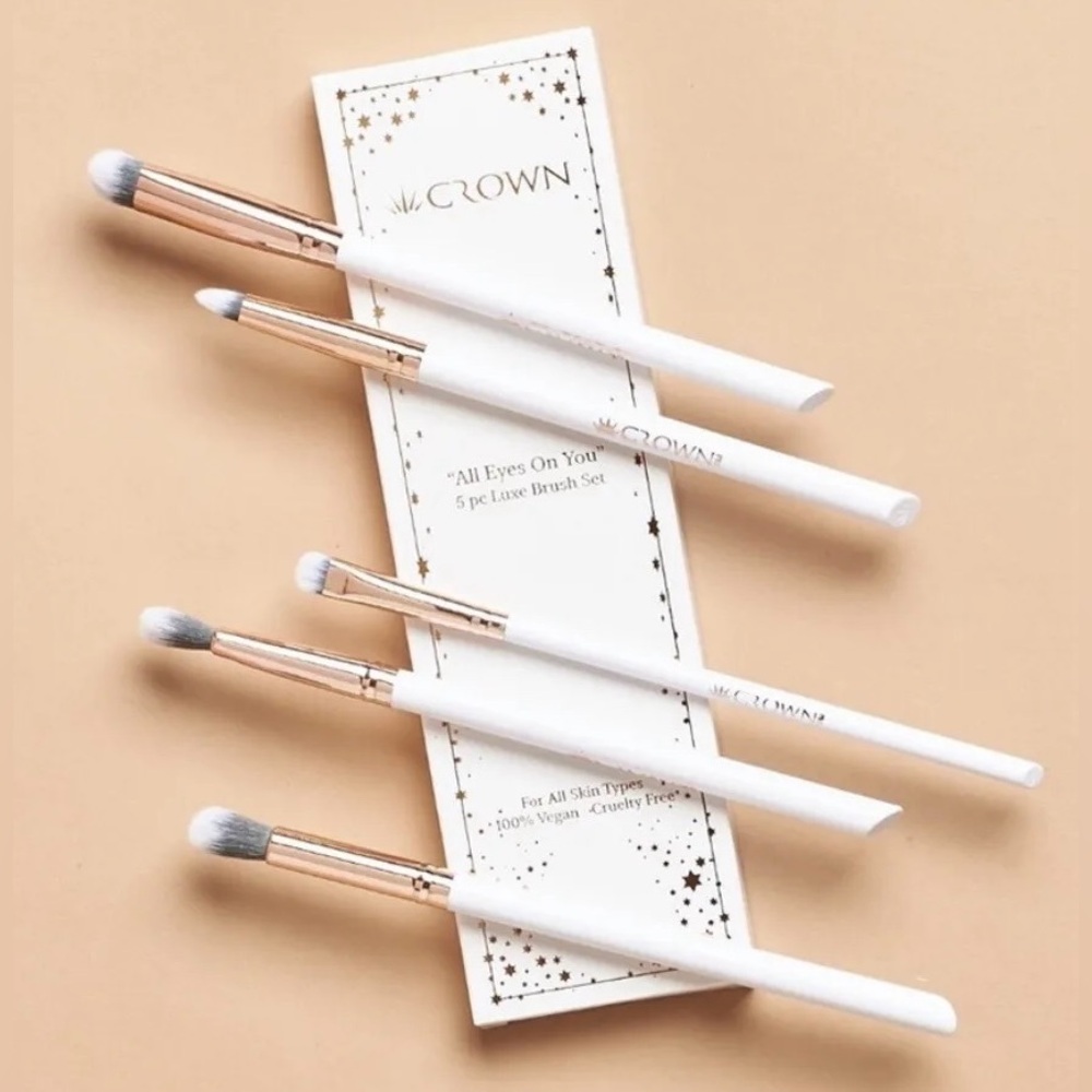 CROWN All Eyes On You 5-Piece Luxe Brush Set - For all skin types, 100% Vegan
